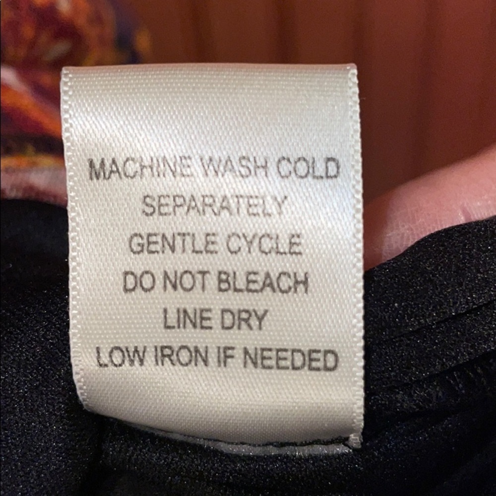 Dress - Picture 8 of 8